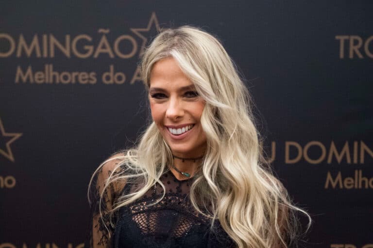 Adriane Galisteu substituirá Gugu Liberato no comando do Power Couple Brasil (foto: Divulgação/TV Globo)