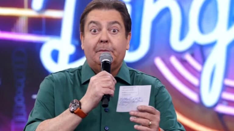 Faustão causou irritação na direção da Globo ao assinar com a Band com antecedência (foto: Reprodução)