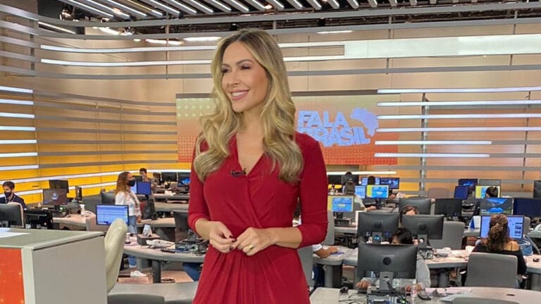 Thalita Oliveira deixa a escala de sábado do Fala Brasil (foto: Reprodução/Instagram)