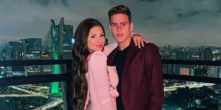 Vivi Wanderley e Jão Vlogs terminaram relacionamento após seis meses (foto: Reprodução)