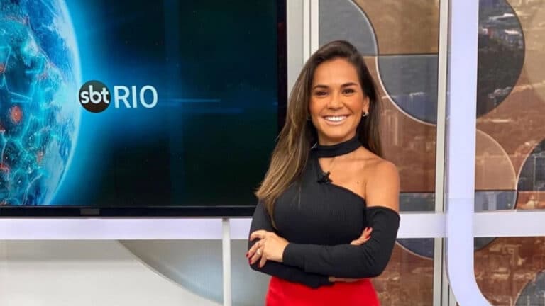 Isabele Benito é a mais nova integrante do programa Fofocalizando, do SBT (foto: Reprodução)