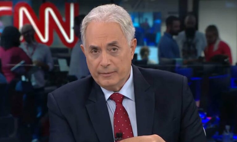 William Waack detonou bolsonaristas em sua coluna no jornal Estado de S.Paulo (foto: Reprodução/CNN Brasil)