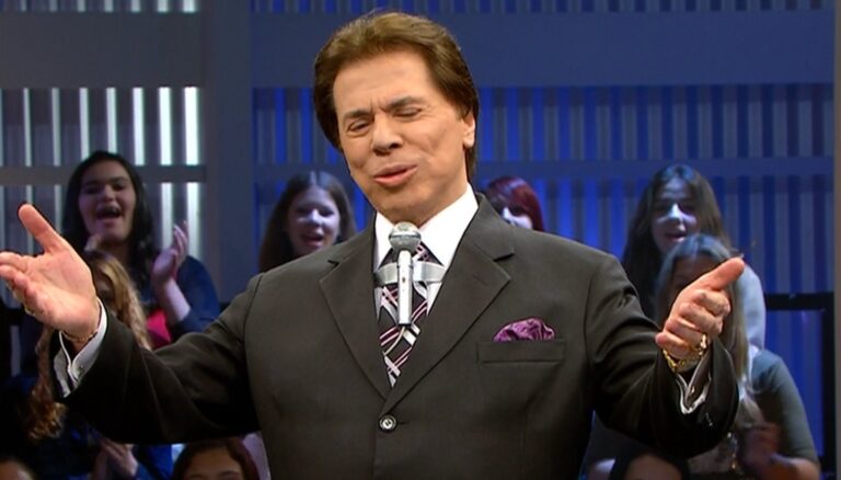 Silvio Santos em gravação de 2008, reapresentada por seu programa na noite de domingo (foto: Reprodução/SBT)