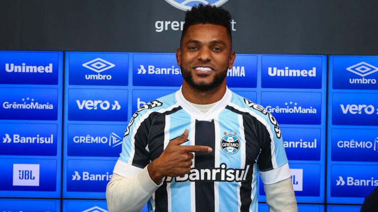 Grêmio apresentou o atacante Miguel Borja em agosto; SBT quer os direitos do Campeonato Gaúcho (foto: Lucas Uebel/Grêmio FBPA)