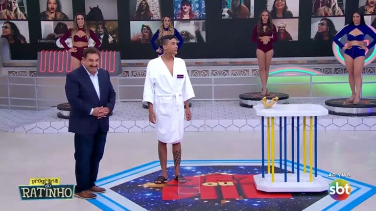 Ratinho pode perder programa diário no SBT por baixa audiência (foto: Reprodução/SBT)