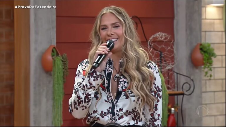 Adriane Galisteu venceu a Globo no seu segundo dia em A Fazenda (foto: Reprodução/Record)