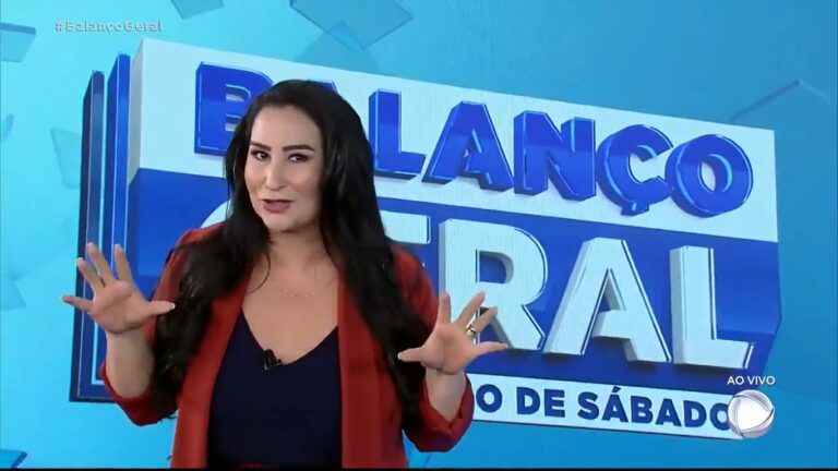 Fabíola Gadelha no estúdio do Balanço Geral SP