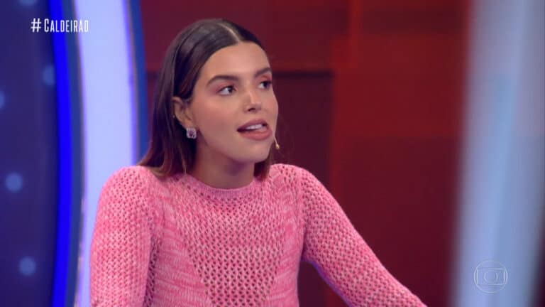 Imagem da atriz Giovanna Lancellotti durante participação no Caldeirão