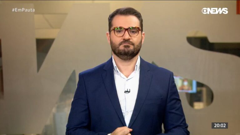 Marcelo Cosme no estúdio do GloboNews Em Pauta