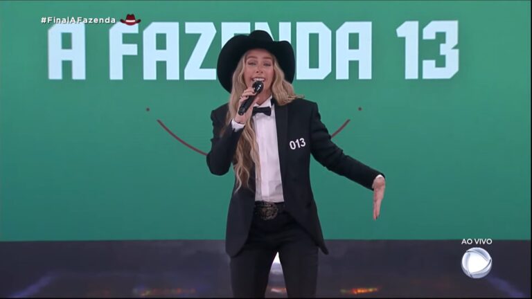 Adriane Galisteu na final de A Fazenda 13