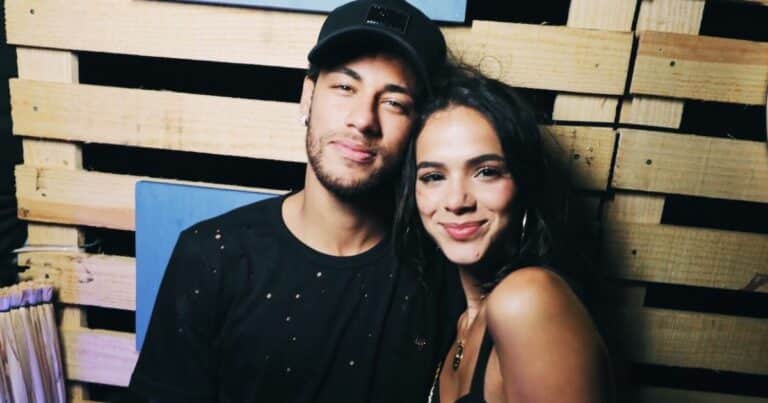 Imagem com foto de Neymar e Bruna Marquezine