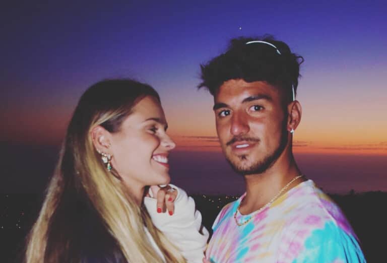 Imagem com foto de Yasmin Brunet e Gabriel Medina