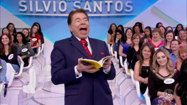 Imagem com foto de Silvio Santos