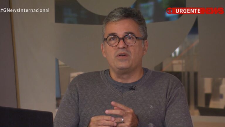 Marcelo Lins no estúdio da GloboNews