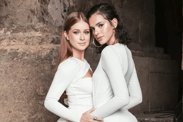 Foto das atrizes Marina Ruy Barbosa e Bruna Marquezine