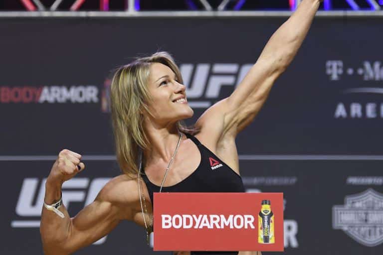 Imagem com foto da lutadora Felice Herrig