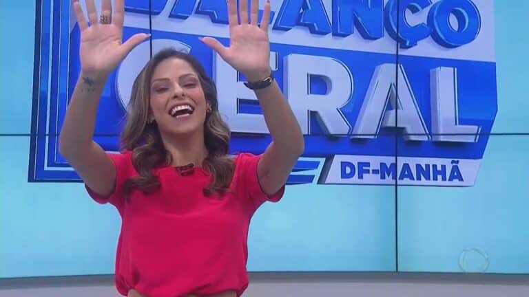 Foto da apresentadora Nikole Lima, da Record Brasília