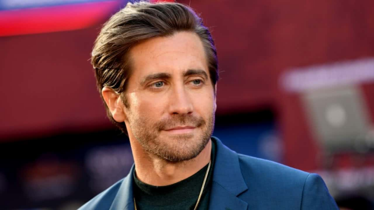 Foto do ator Jake Gyllenhaal, que negocia com a Apple