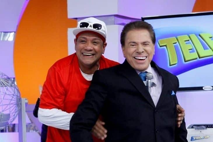 Foto de Liminha ao lado de Silvio Santos, no SBT, contratado recebeu proposta