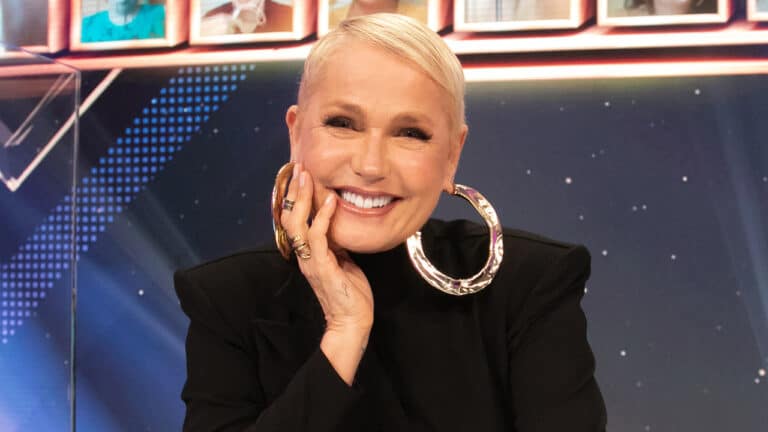 Imagem com foto da apresentadora Xuxa Meneghel