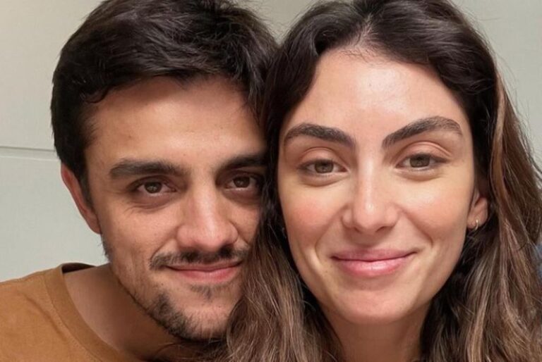 Foto de Felipe Simas e Mariana Uhlmann