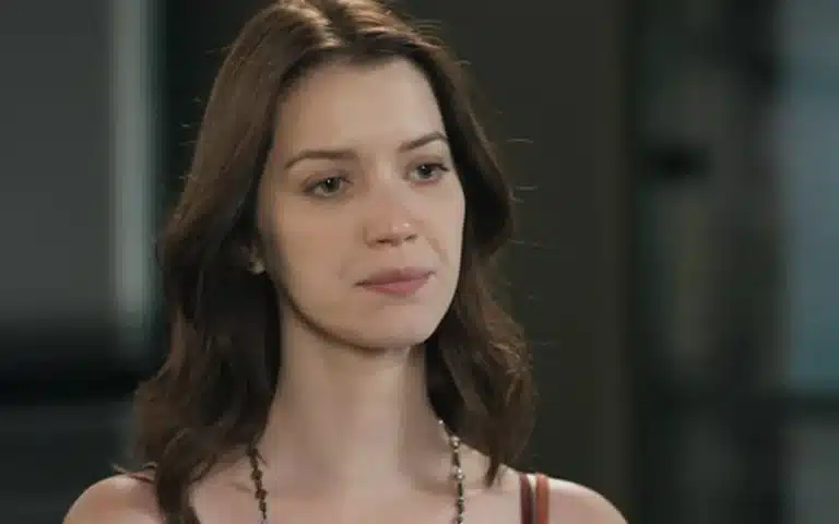 Foto Nathalia Dill na Globo