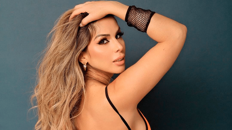 Imagem com foto de Vanessa Perez, ex-bailarina do Faustão