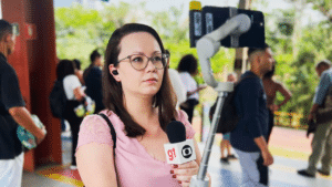 Repórter Ananda Apple revela a idade ao vivo e surpreende público