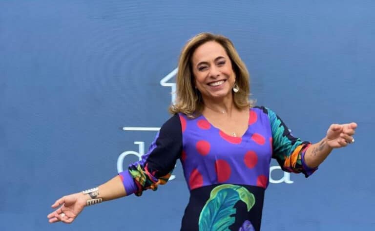 Foto de Cissa Guimarães, apresentadora da TV Brasil