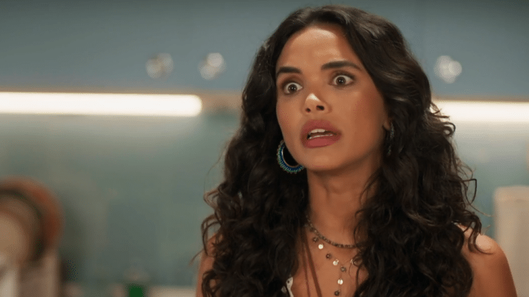 Giovana Cordeiro em cena da novela Fuzuê