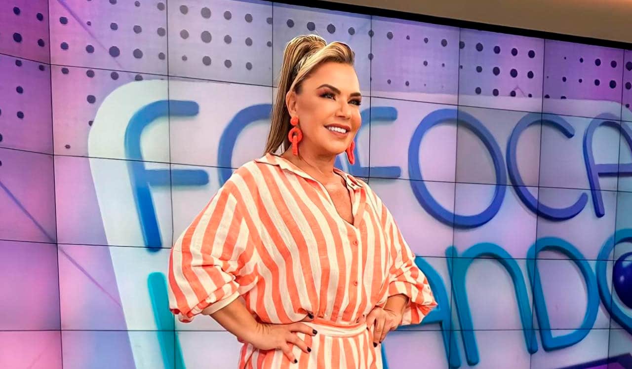 Cenário do Jogo dos Pontinhos no Programa Silvio Santos, versão