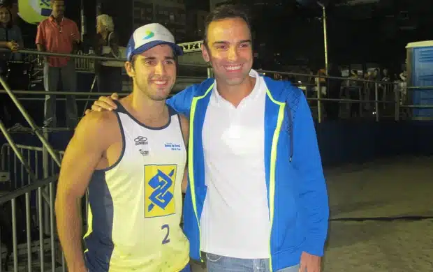 Foto de Tadeu Schmidt e Bruno Schmidt