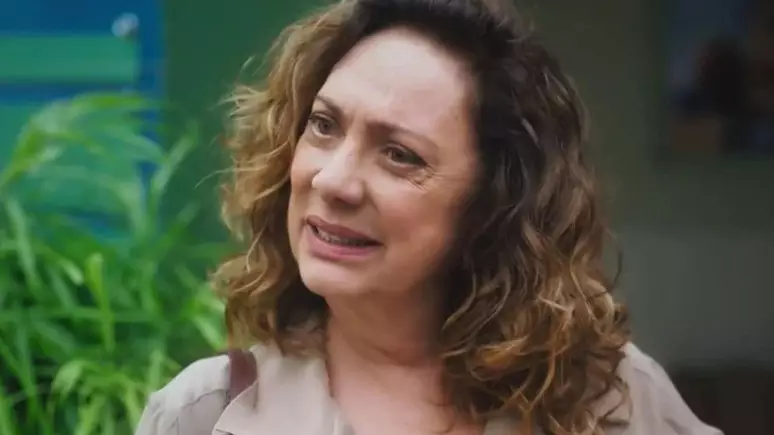 Agatha está viva na novela 'Terra e Paixão'? Eliane Giardini volta à Globo  para gravar cenas vitais da vilã; entenda!