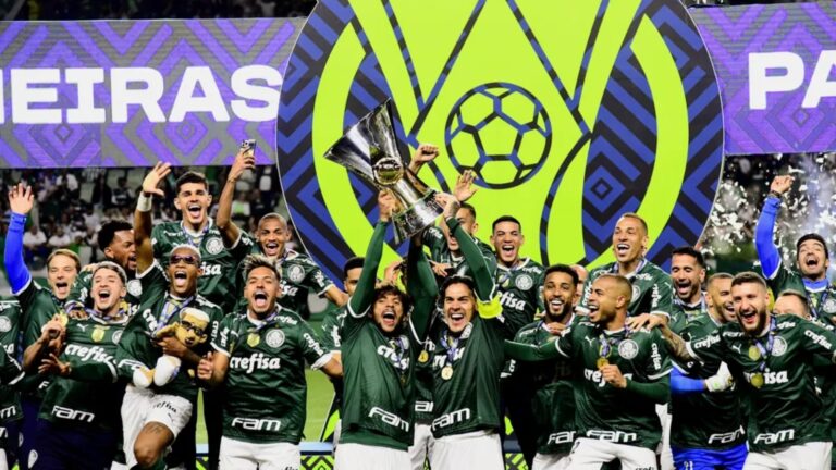 Foto do time do Palmeiras no Brasileirão 2023 na Globo