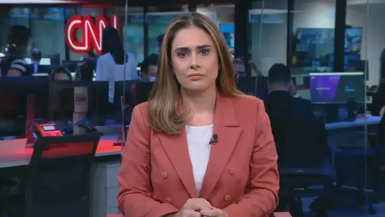 Foto de Rita Lisauskas, ex-apresentadora da CNN Brasil