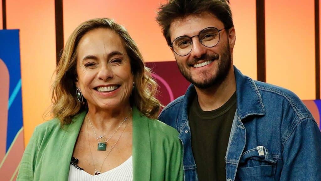 Foto de Cissa Guimarães e Hugo Bonemer