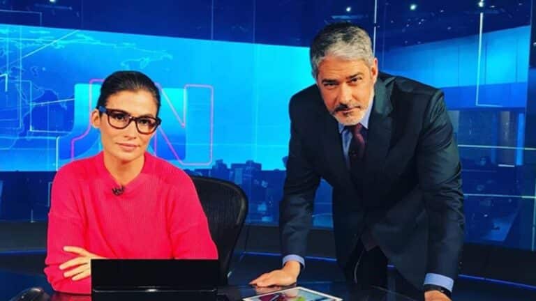 Foto de Renata Vasconcellos e William Bonner no Jornal Nacional