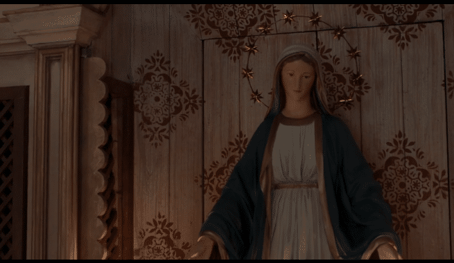 A pedido de Maria Santa a Santa será tirada do casarão e levada para a casa do Bumba em Renascer