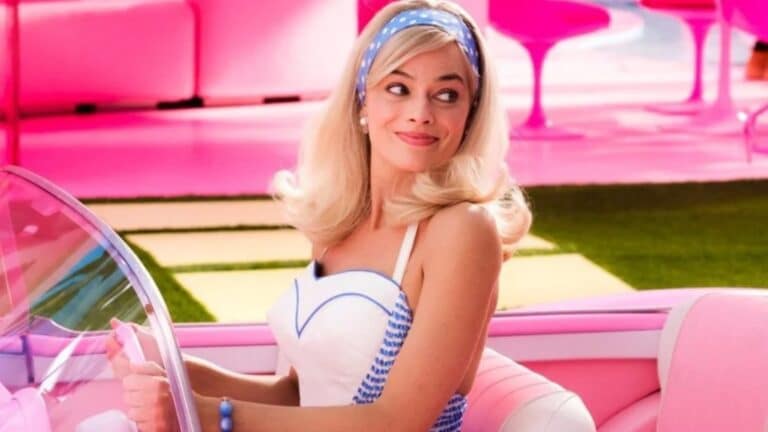 Foto de Margot Robbie como Barbie