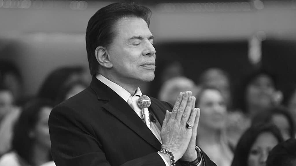 Foto preto e branco de Silvio Santos