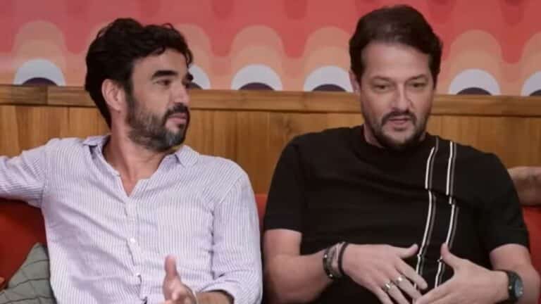 Foto de Caio Blat e Marcelo Serrado no Surubaum