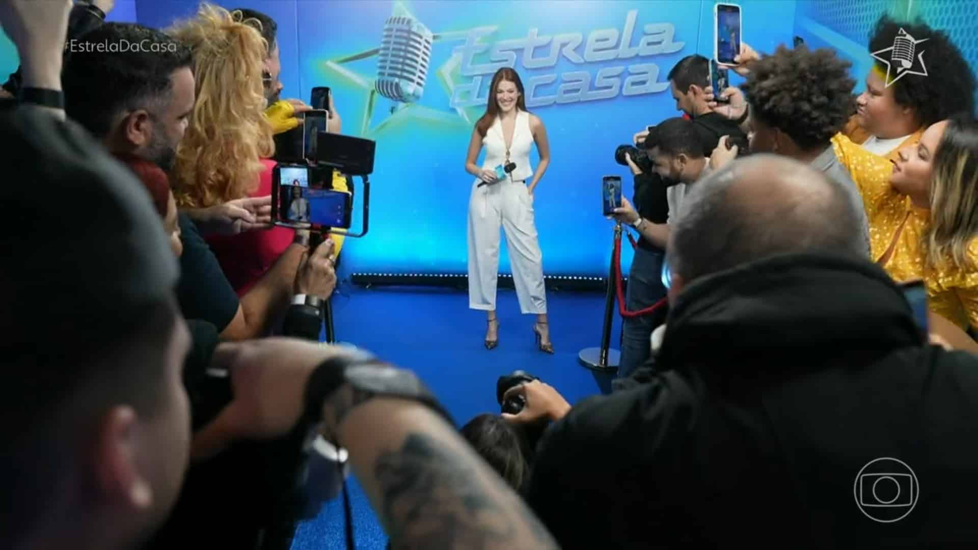 Foto da coletiva de imprensa do programa Estrela da Casa