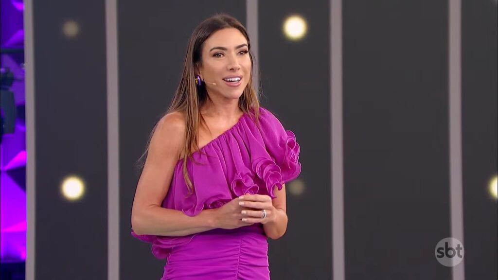 Foto de Patricia Abravanel no palco do Programa Silvio Santos