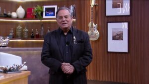 Foto de Ronnie Von no programa Companhia Certa