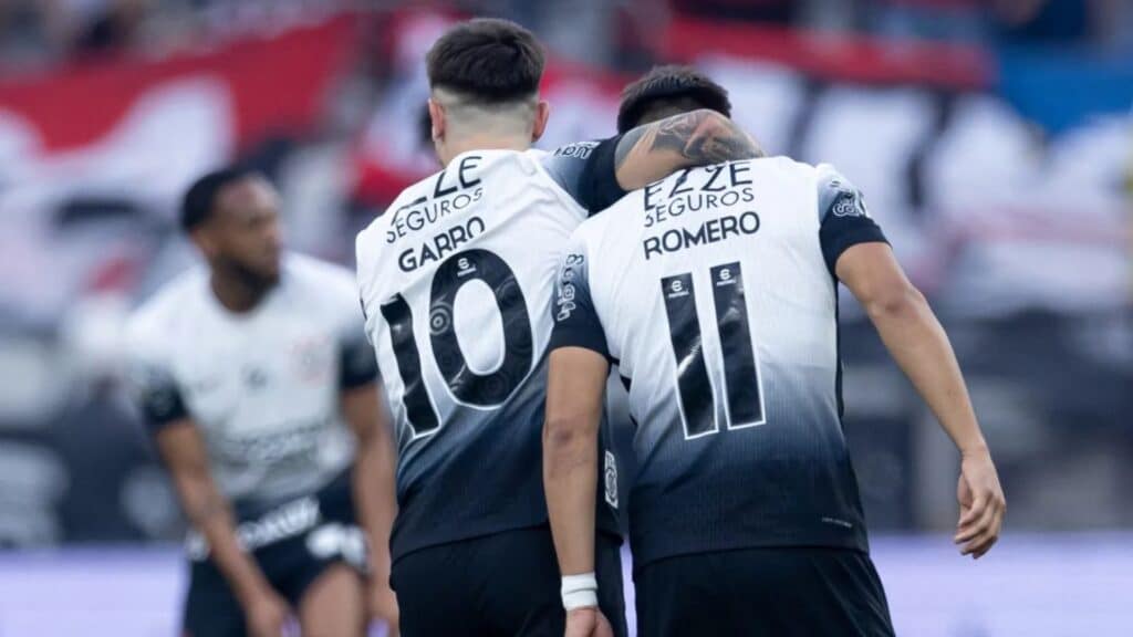 Foto de jogadores do Corinthians, que faz parte da Liga Forte União