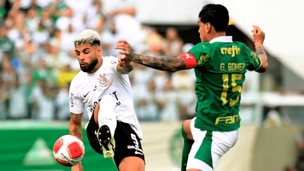 Imagem dos times do Corinthians e Palmeiras disputando partida