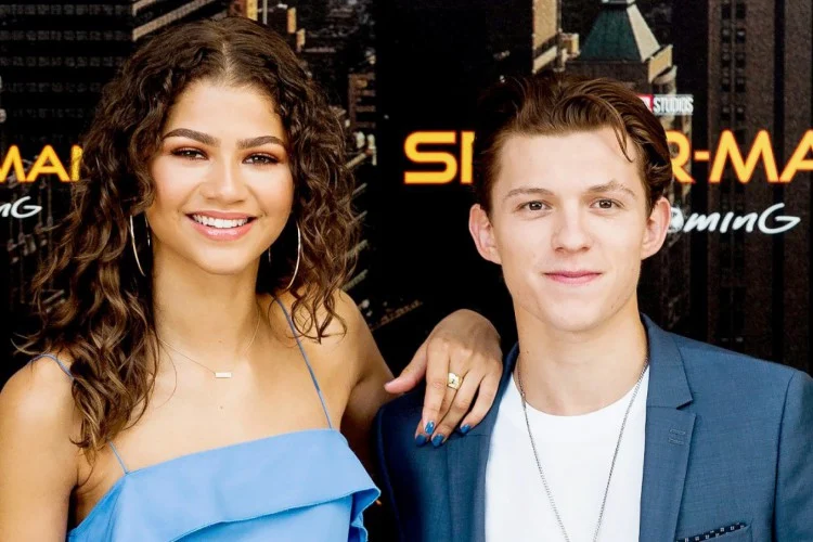 Foto de Zendaya e Tom Holland