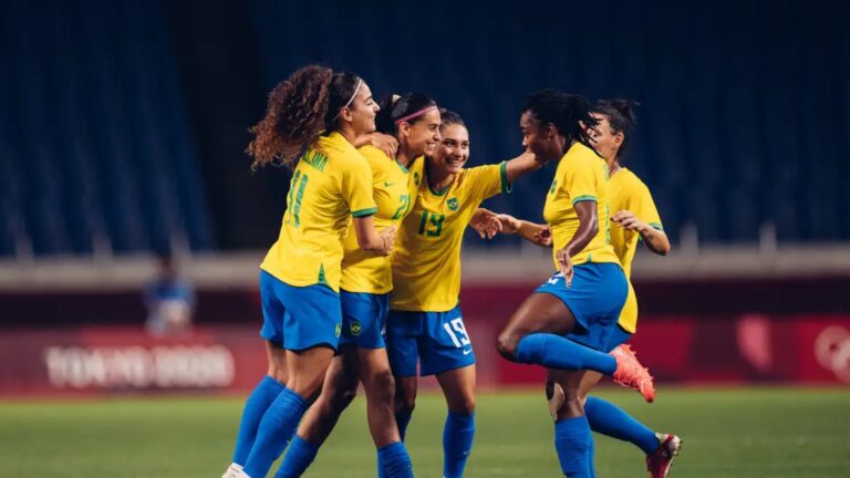 Foto de jogadoras da seleção feminina brasileira