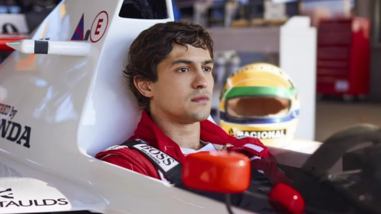 Foto de Gabriel Leone como Ayrton Senna