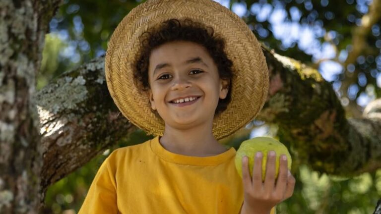 Foto de Isaac Amendoim em filme do Chico Bento